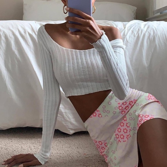 Princess Polly Tops - Princess Polly Ribbed White Leon Long Sleeve Crop